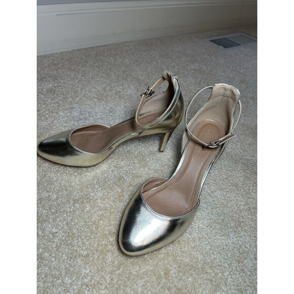 ASOS Metallic Gold Round Toe Ankle Strap Heels Size 4.5 - Picture 3 of 8